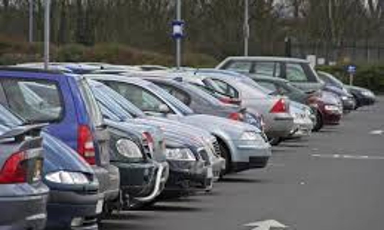 Кыргызстанда автоунаалар көбөйүп, экологиялык абал татаалдашууда