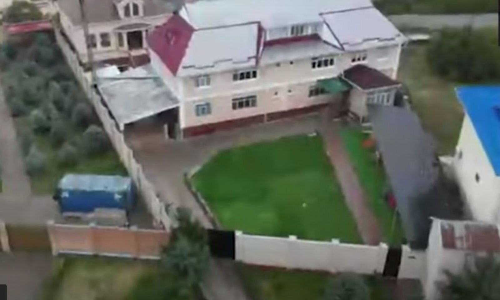 УКМК Көлбаевдин кыймылсыз мүлкү тууралуу маалымат берди