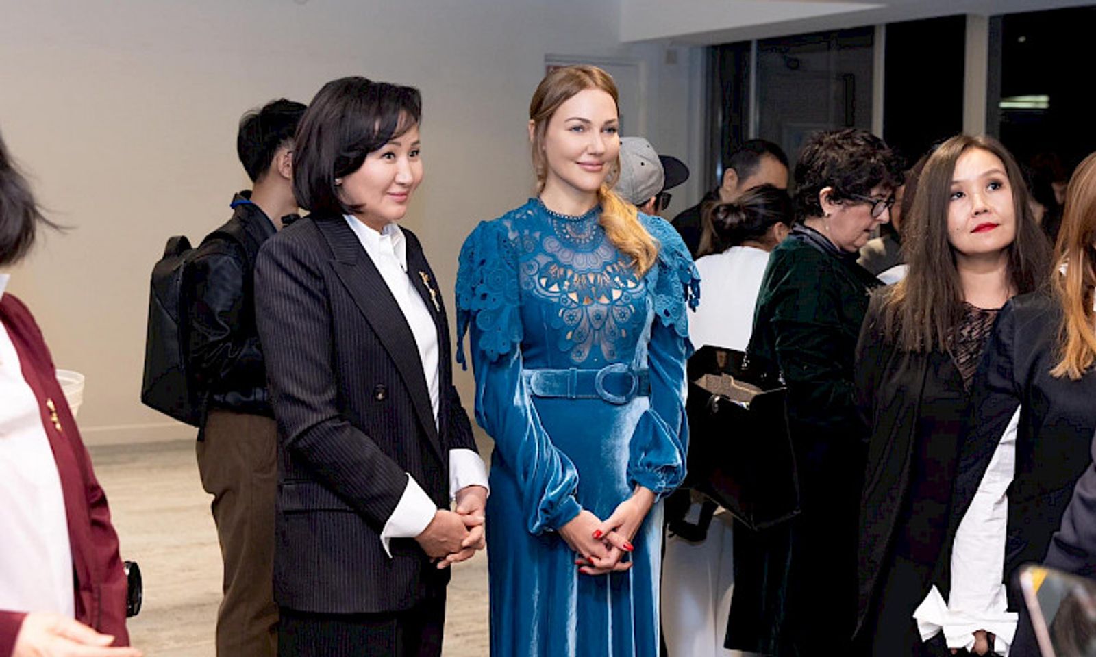 Айгүл Жапарова Парижде I эл аралык Cinema Heritag кинофестивалынын ачылышына катышты