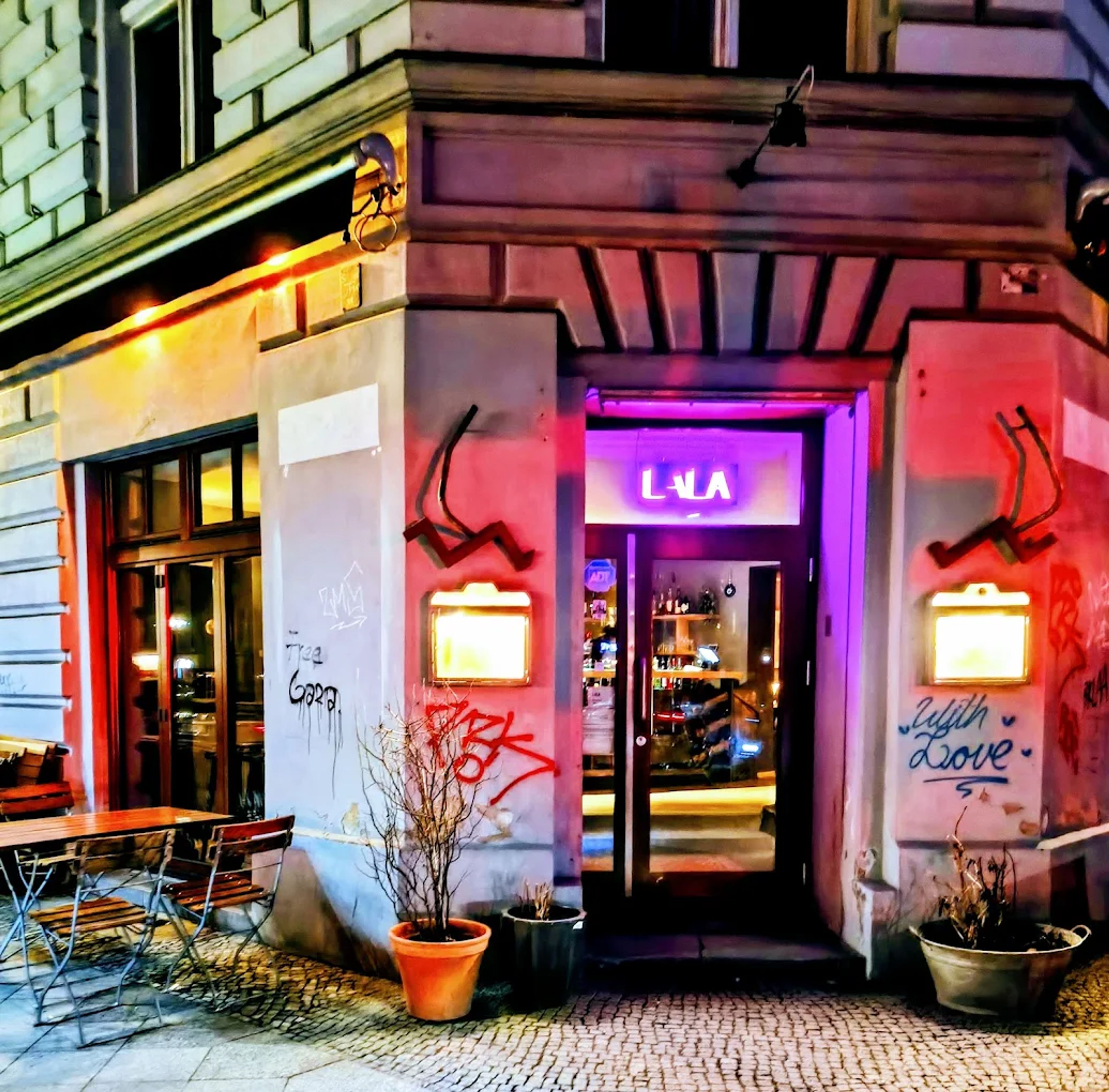 LALA Restaurant