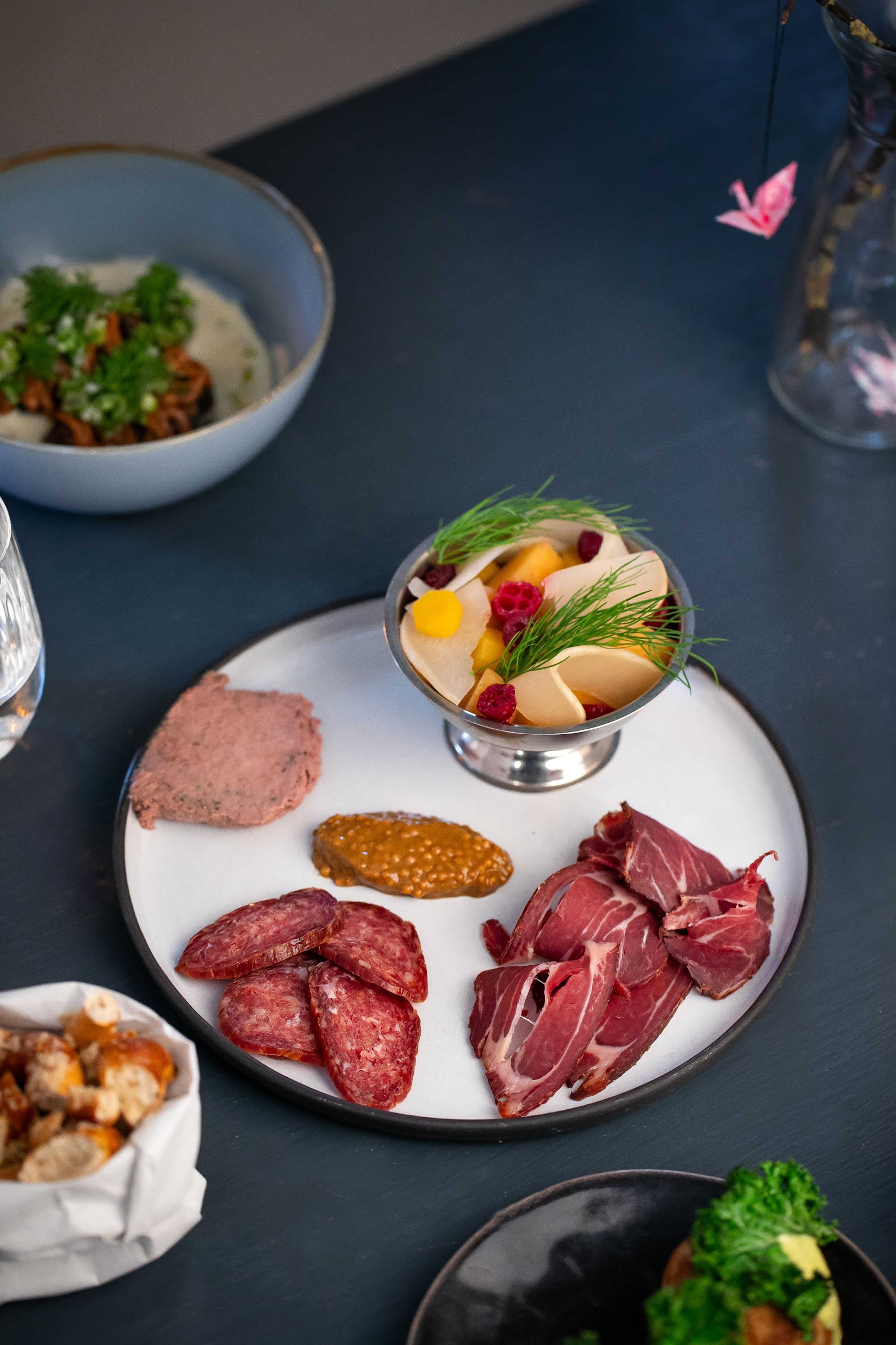 Feed the Pony – Gericht
