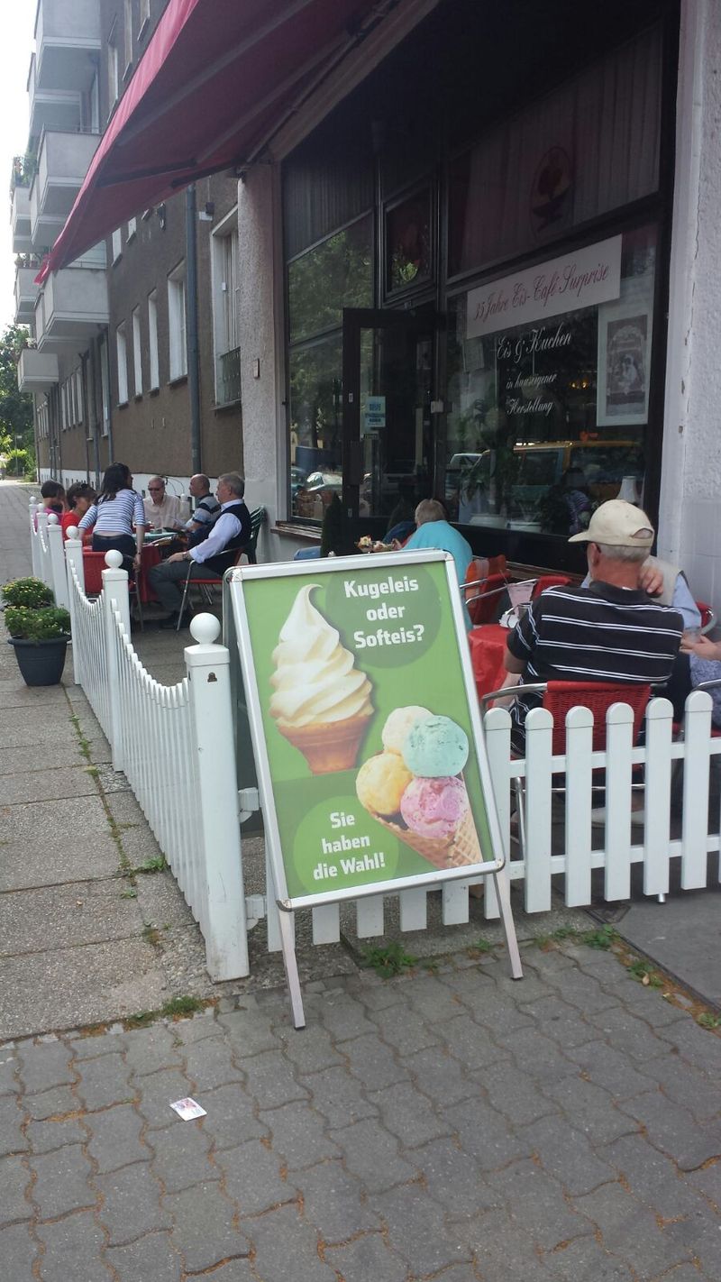 Eiscafé Surprise
