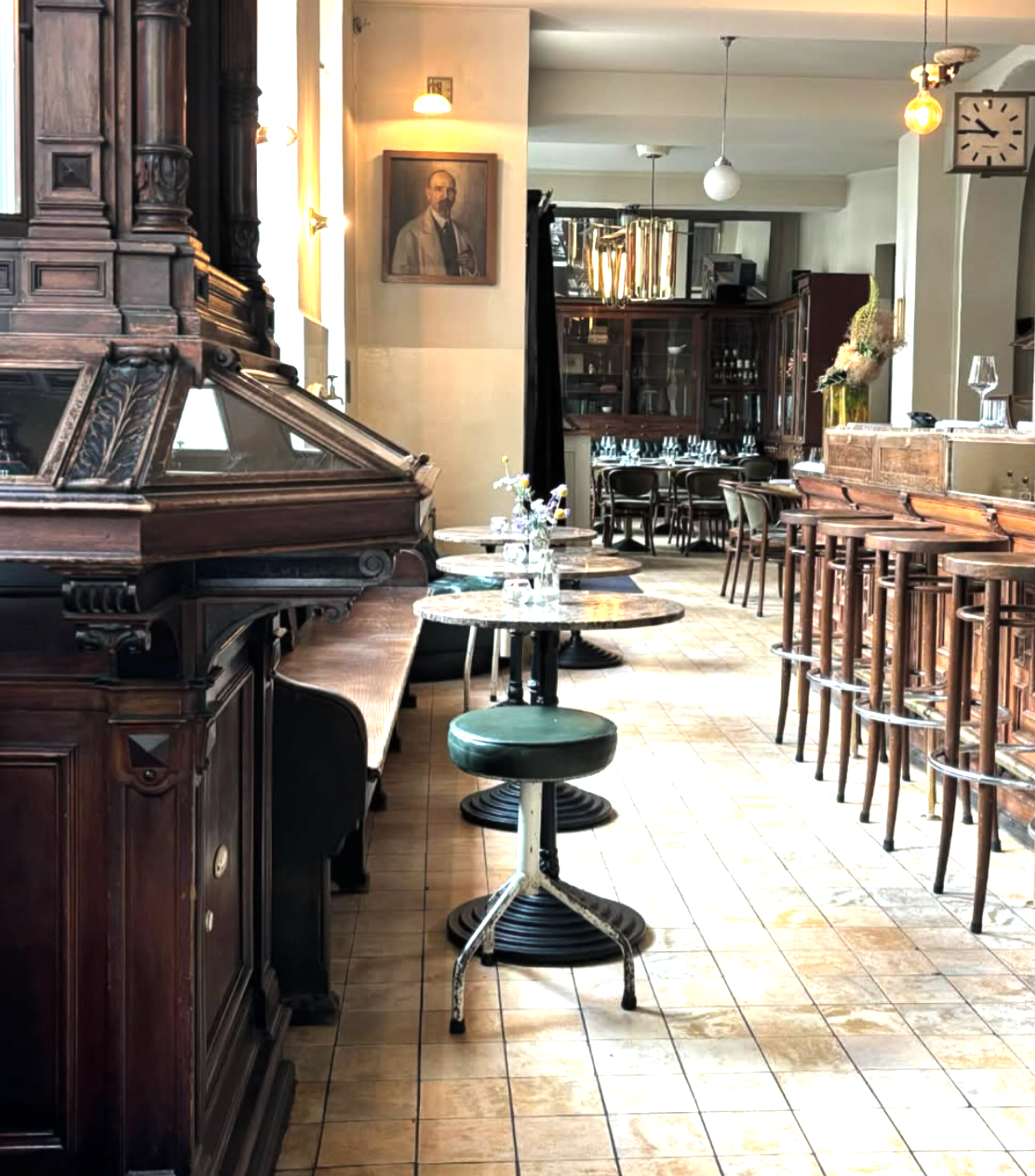 ORA Restaurant & Wine Bar
