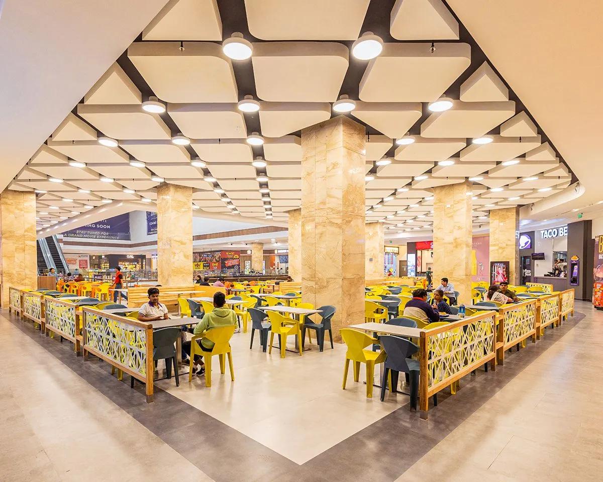 Food Court