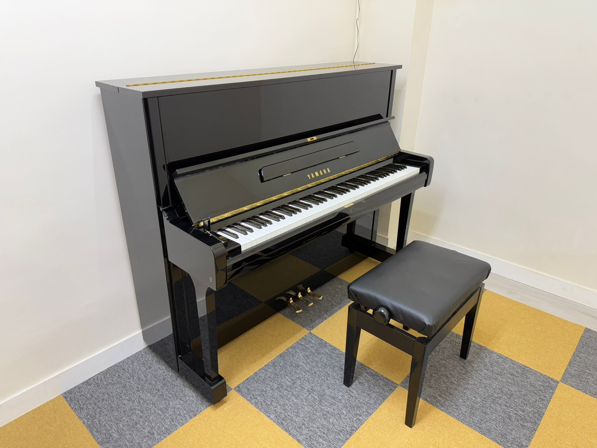 荔枝角直身琴Y5