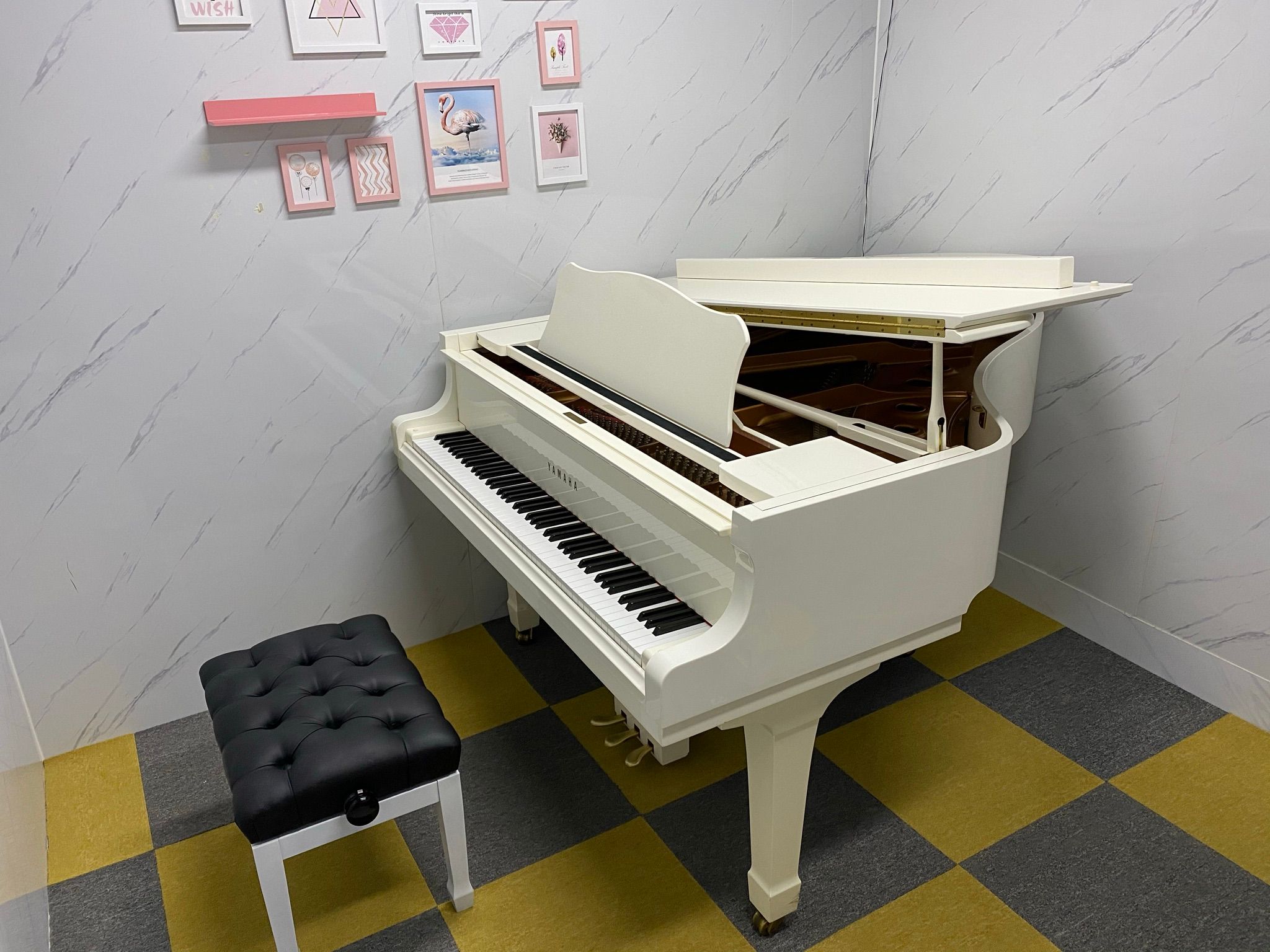 荔枝角三角琴Y1