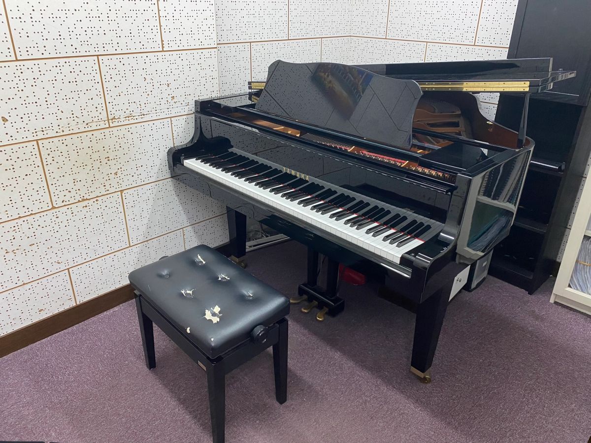 Fortress Hill Grand J