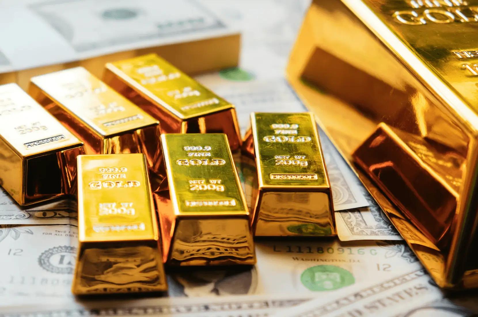Fed-Dilemma & Zins-Dissens: Warum Gold vom Notenbank-Zwiespalt profitiert