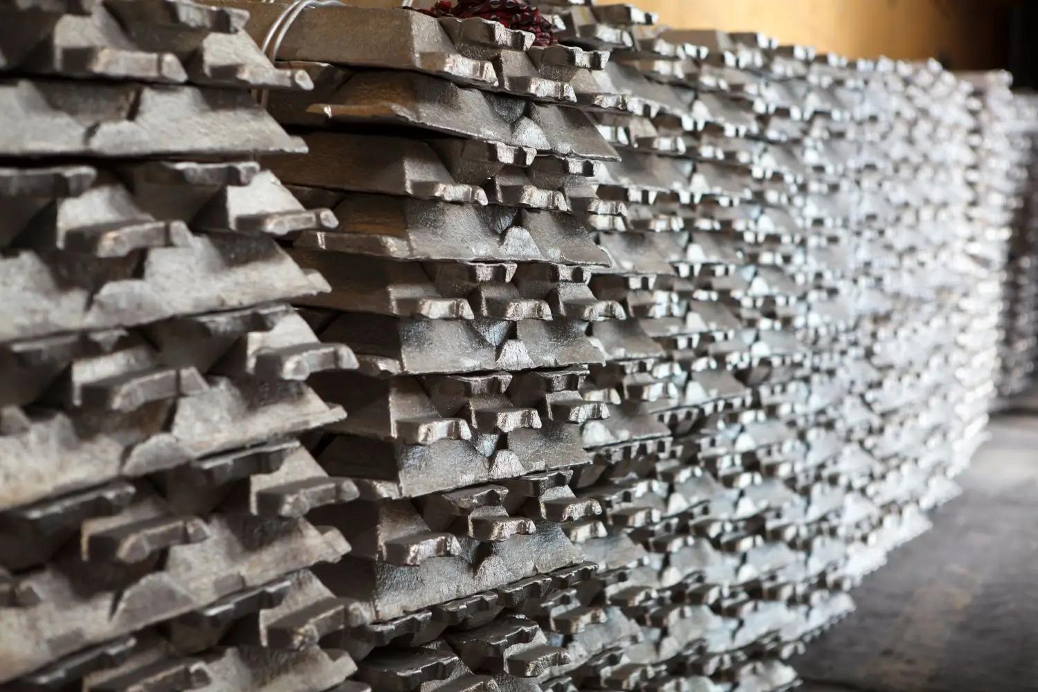 Aluminium: Lässt China den Westen bald am ausgestreckten Arm verhungern?