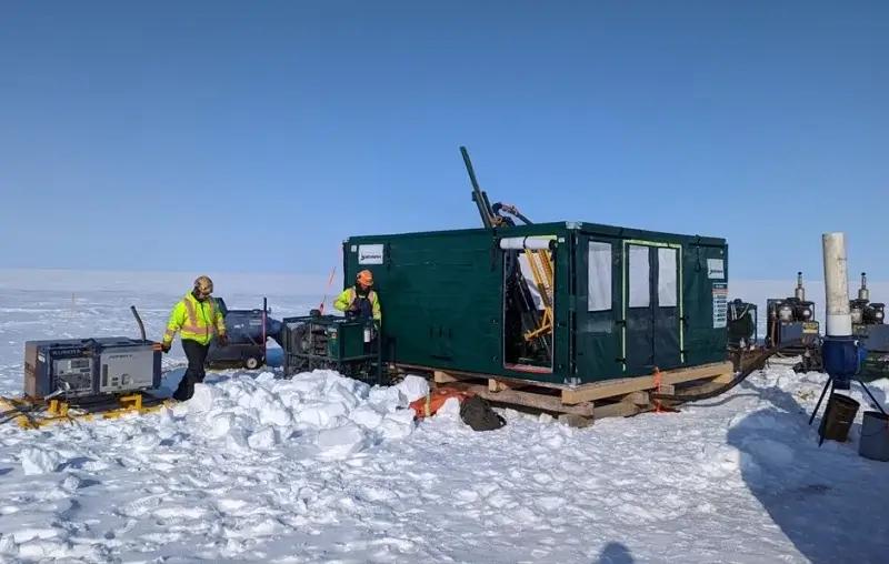 100% Treffer: American West bestätigt auch im 4. Diamantbohrloch mächtigen Kupferhorizont auf Storm