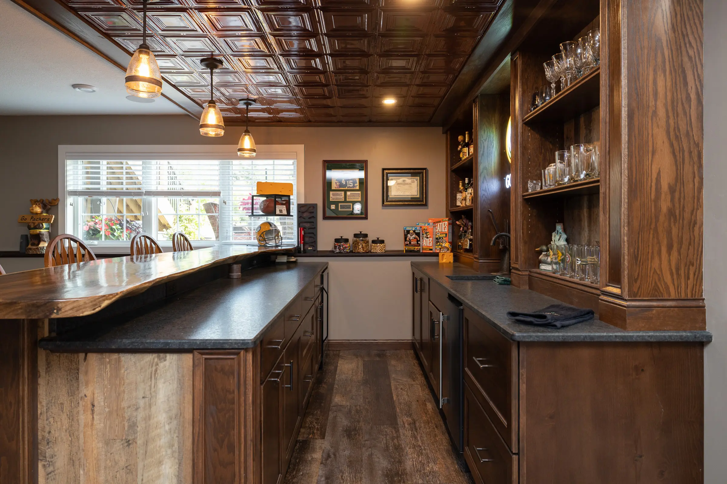 Basement Bar Builder Minnesota South Metro