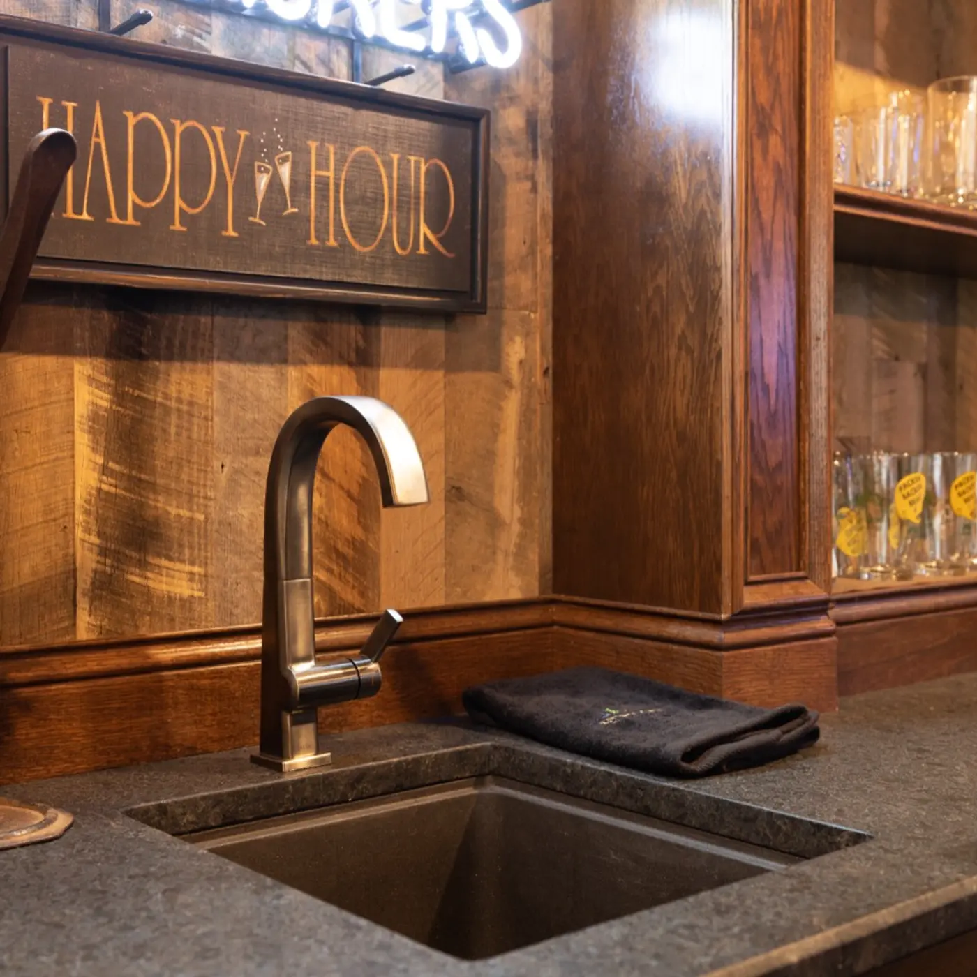 Residential Home Remodeling Company - Kitchens, Bathrooms, Basements, and exteriors!