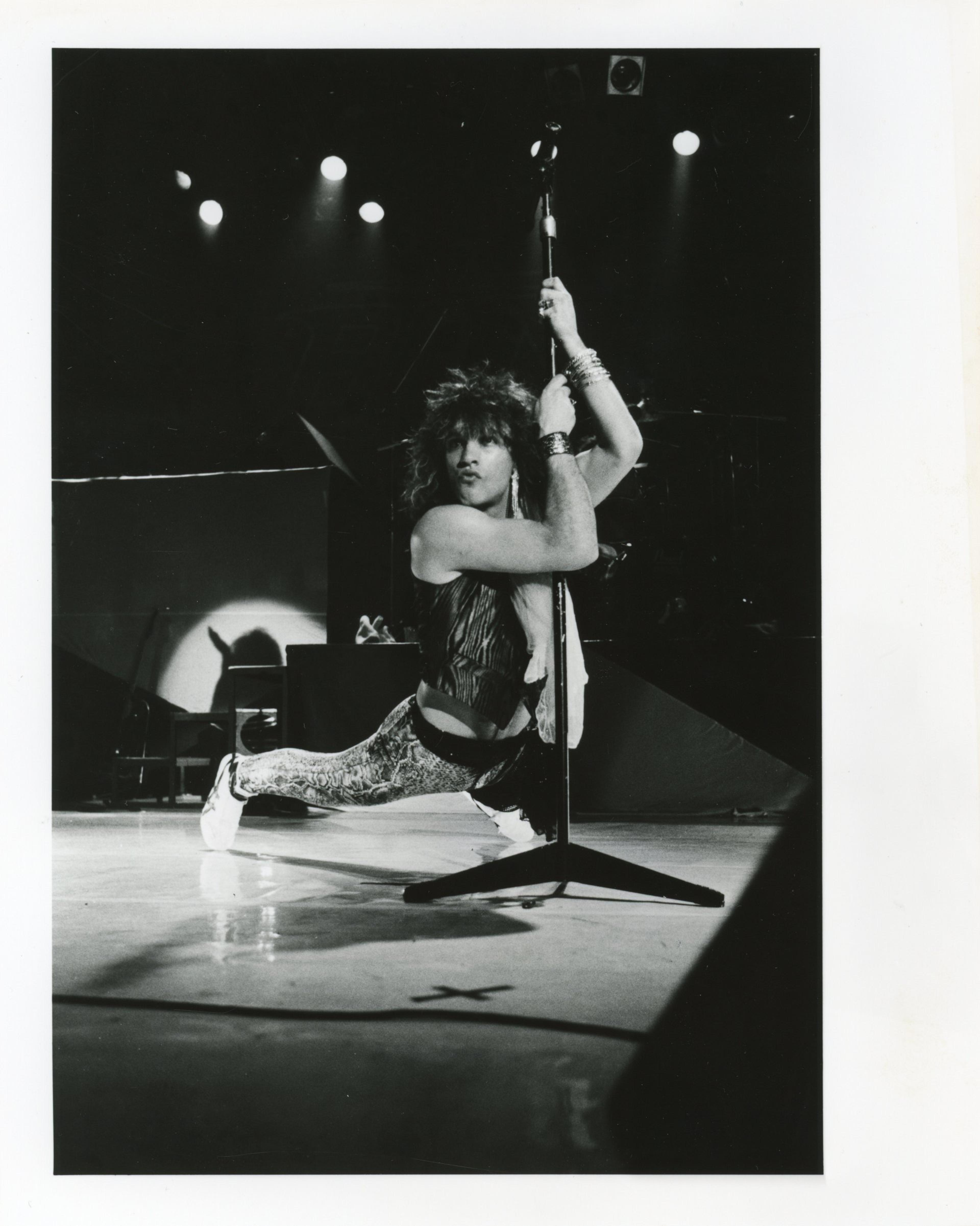 Scattered artefact image