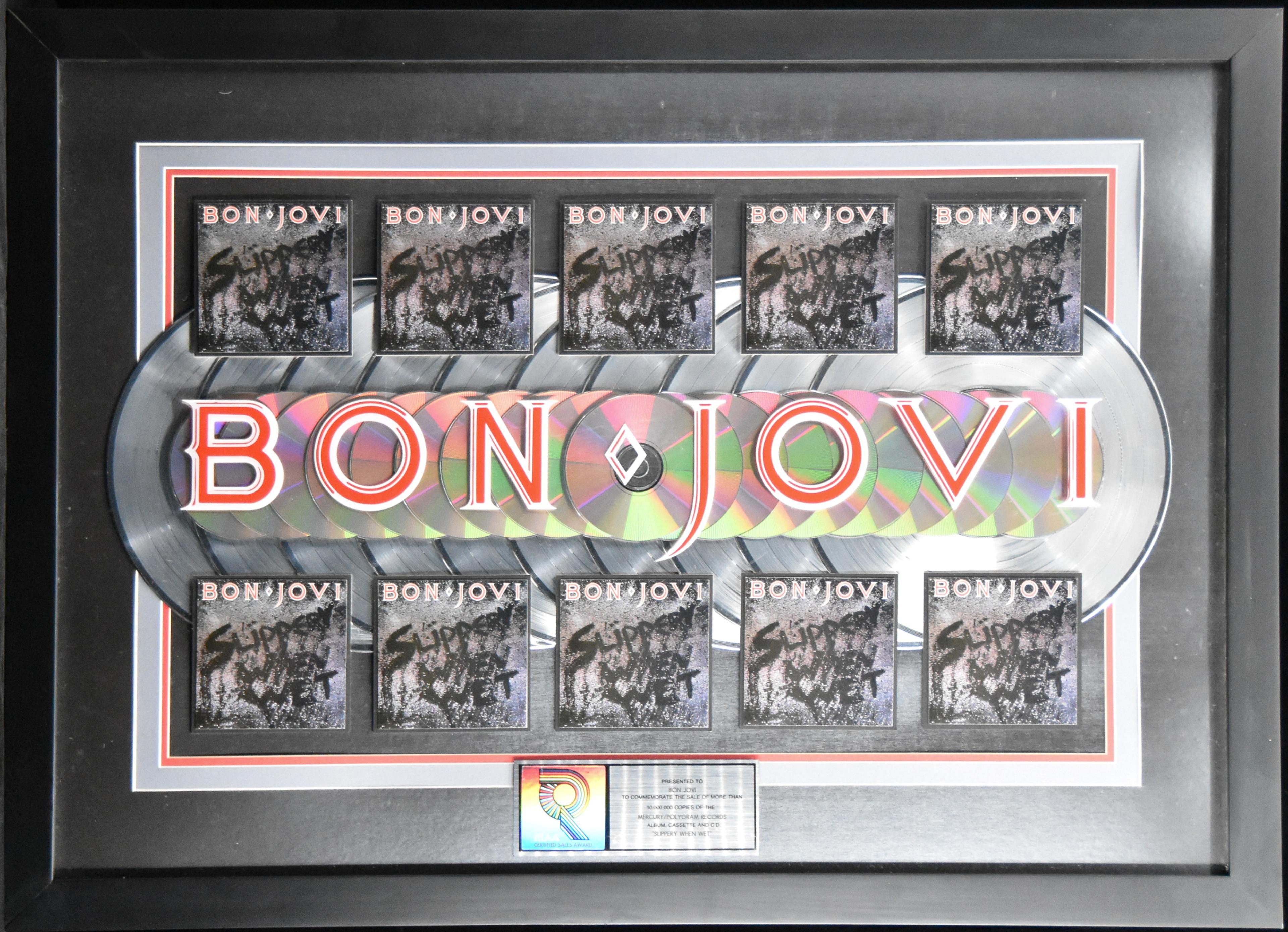 Scattered artefact image