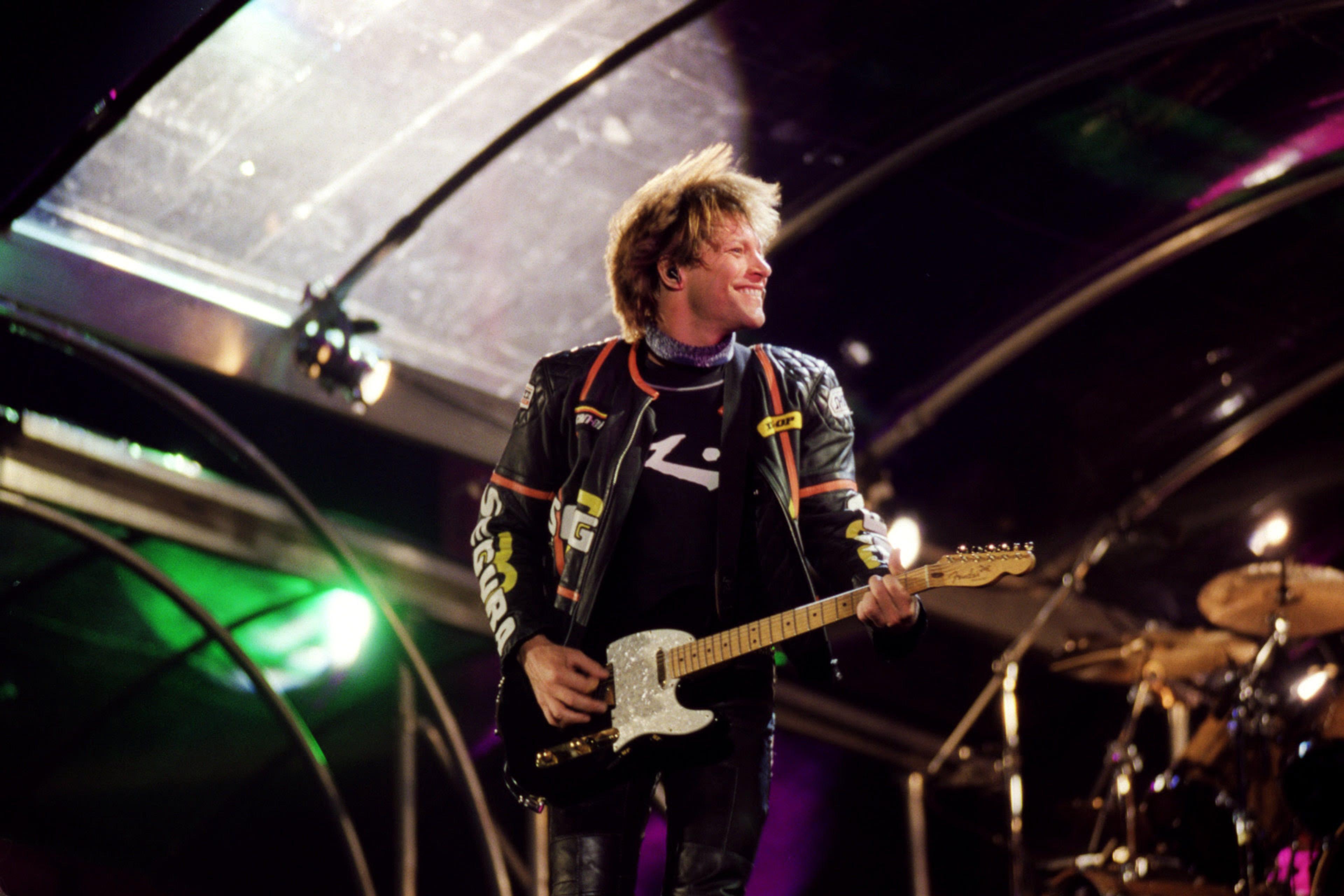 Scattered artefact image