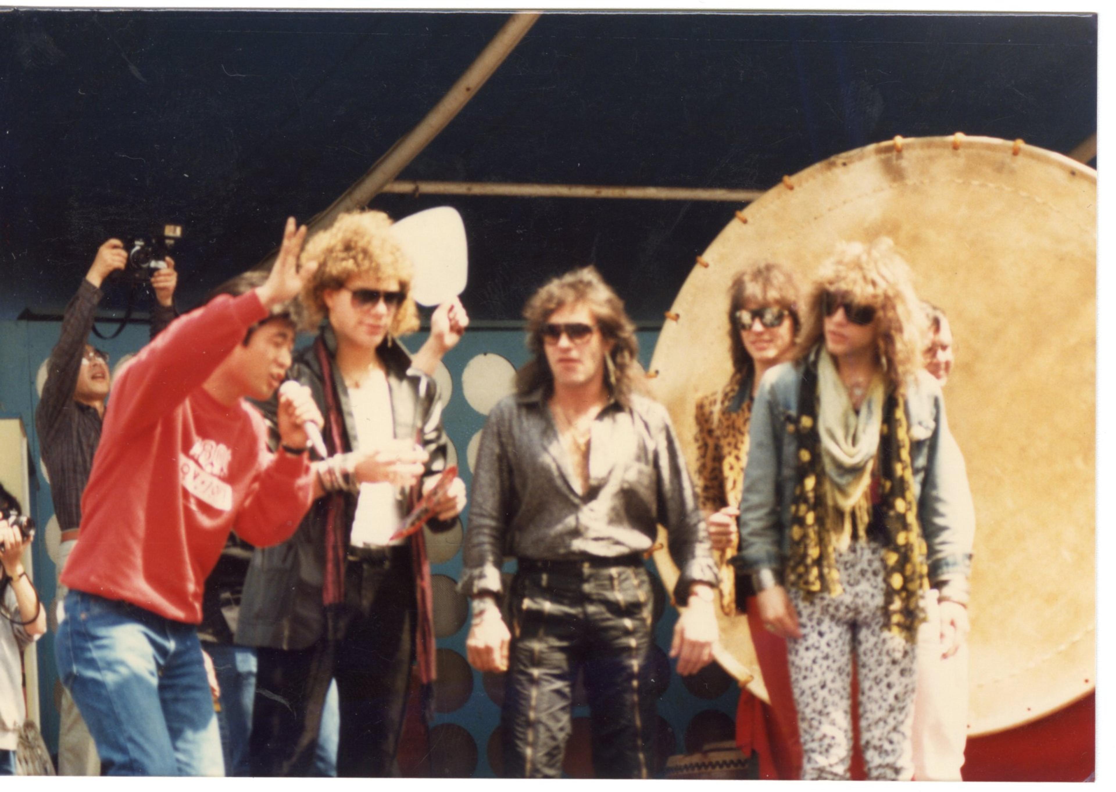 Scattered artefact image