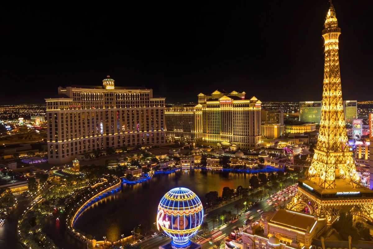 Las Vegas Restaurants Serve 40 Nationalities. Why Does Your Menu Speak Only One?