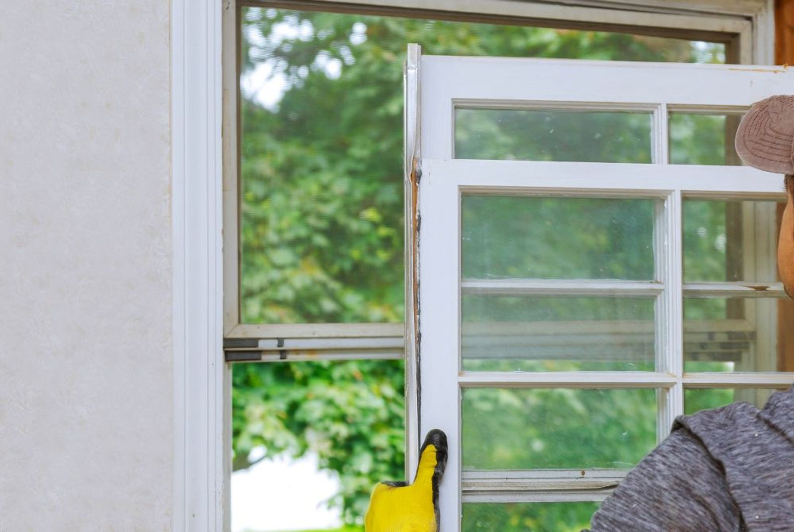 Top 5 Window Hardware Repair Mistakes That Are Wrecking Your Home