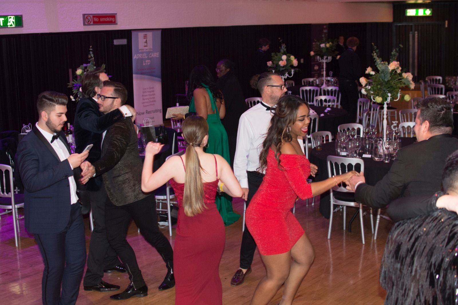 Guests dancing after the ceremony
