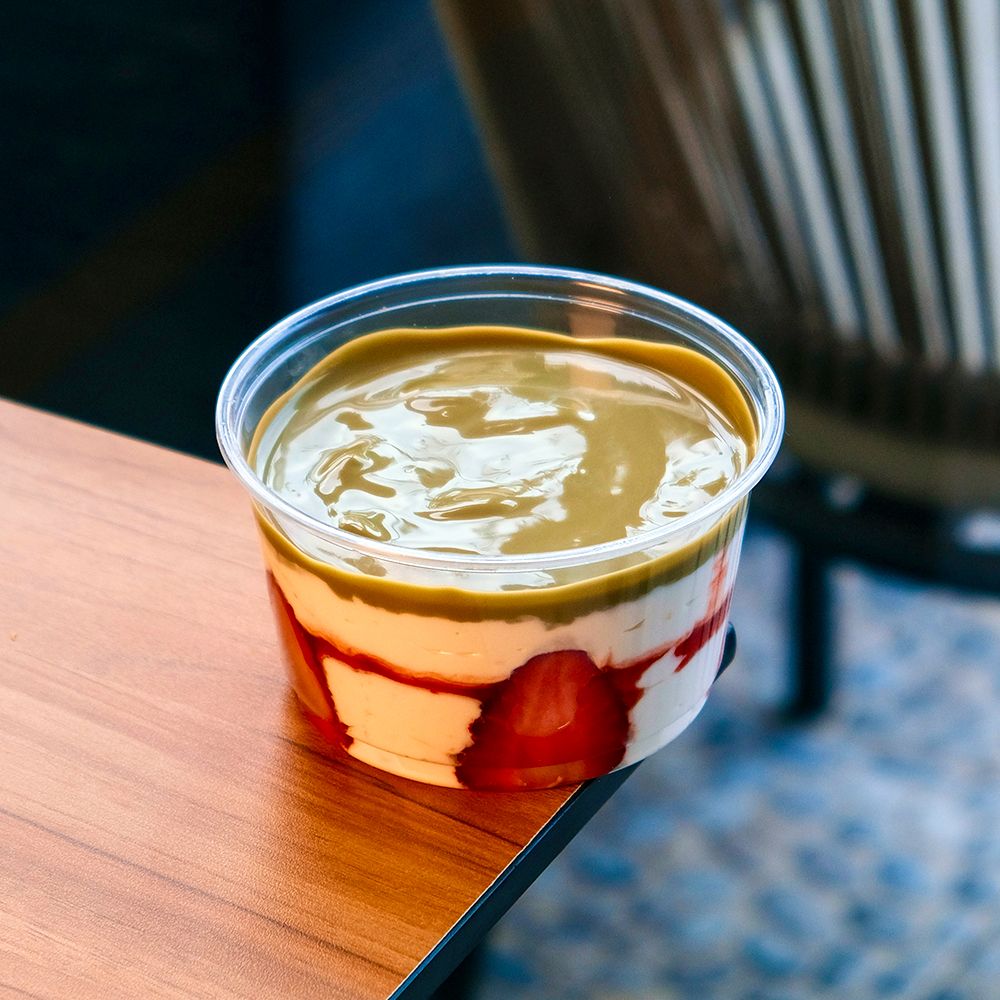 Strawberry Misu (Pistachio)