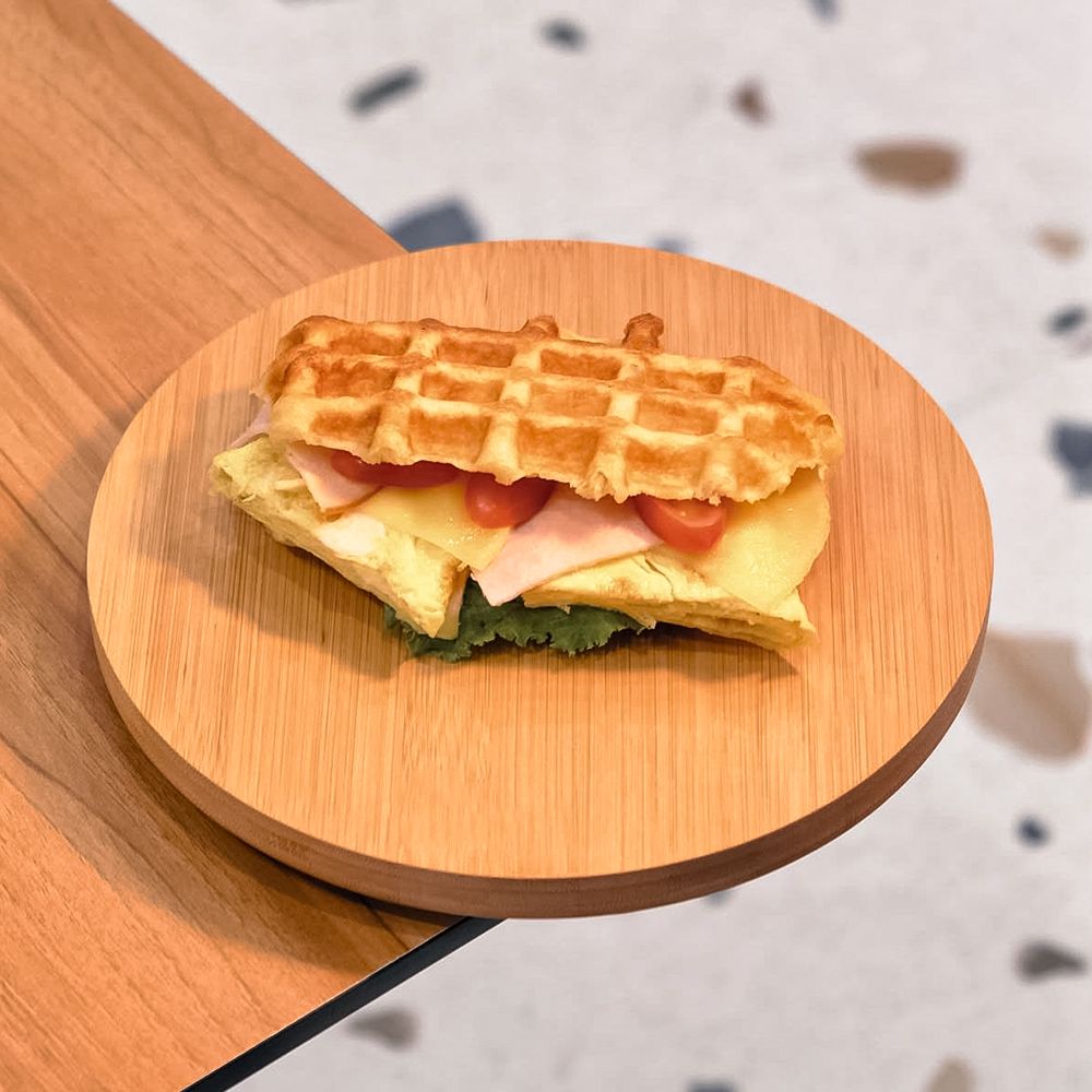 Eggy Waffle