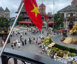Ba Na Hills and a Thoughtful Day Above Da Nang