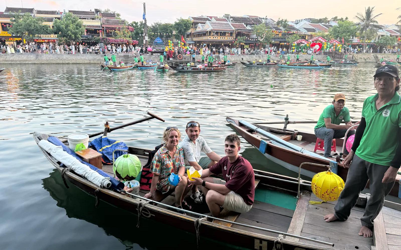 Hoi An at Night: When the Ancient Town Changes Its Rhythm