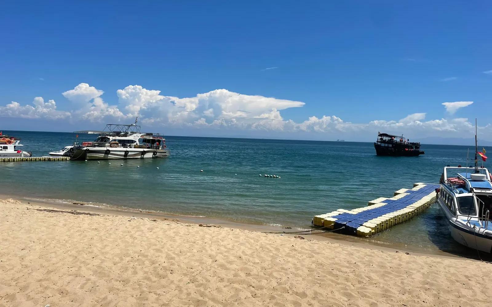 Bai Chong beach