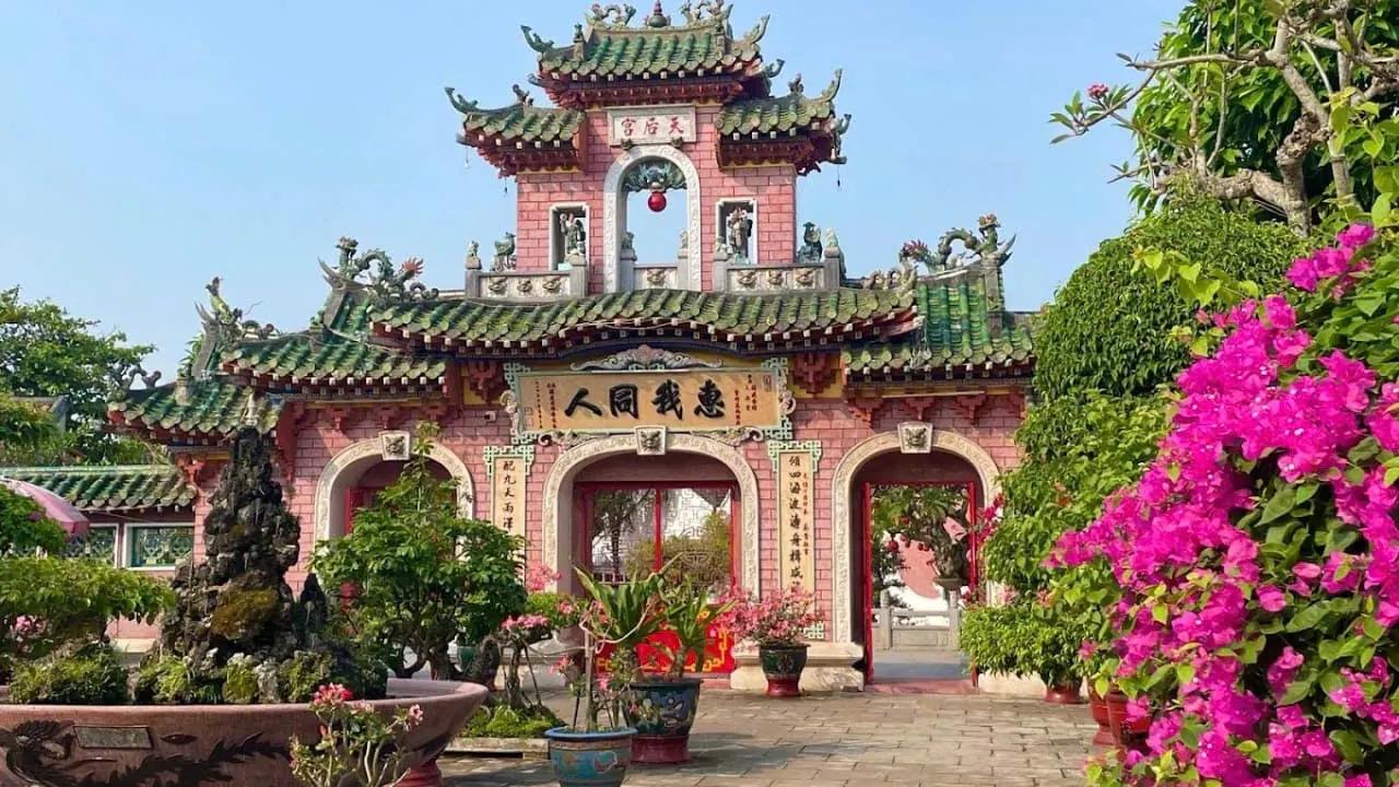Fujian Assembly Hall ornate gate and traditional Chinese architecture in Hoi An