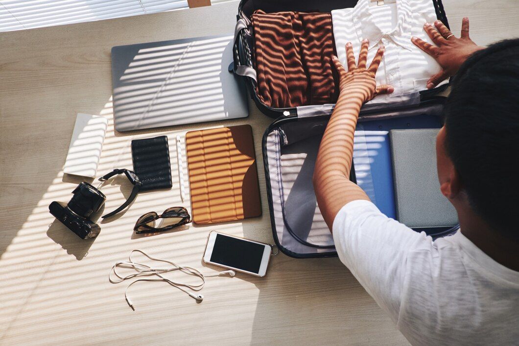 Minimalist Packing Tips for Professionals