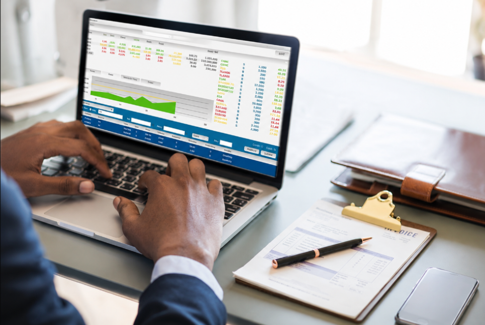 Tenant Tracker Tools: How Landlords Monitor Payments and Issues