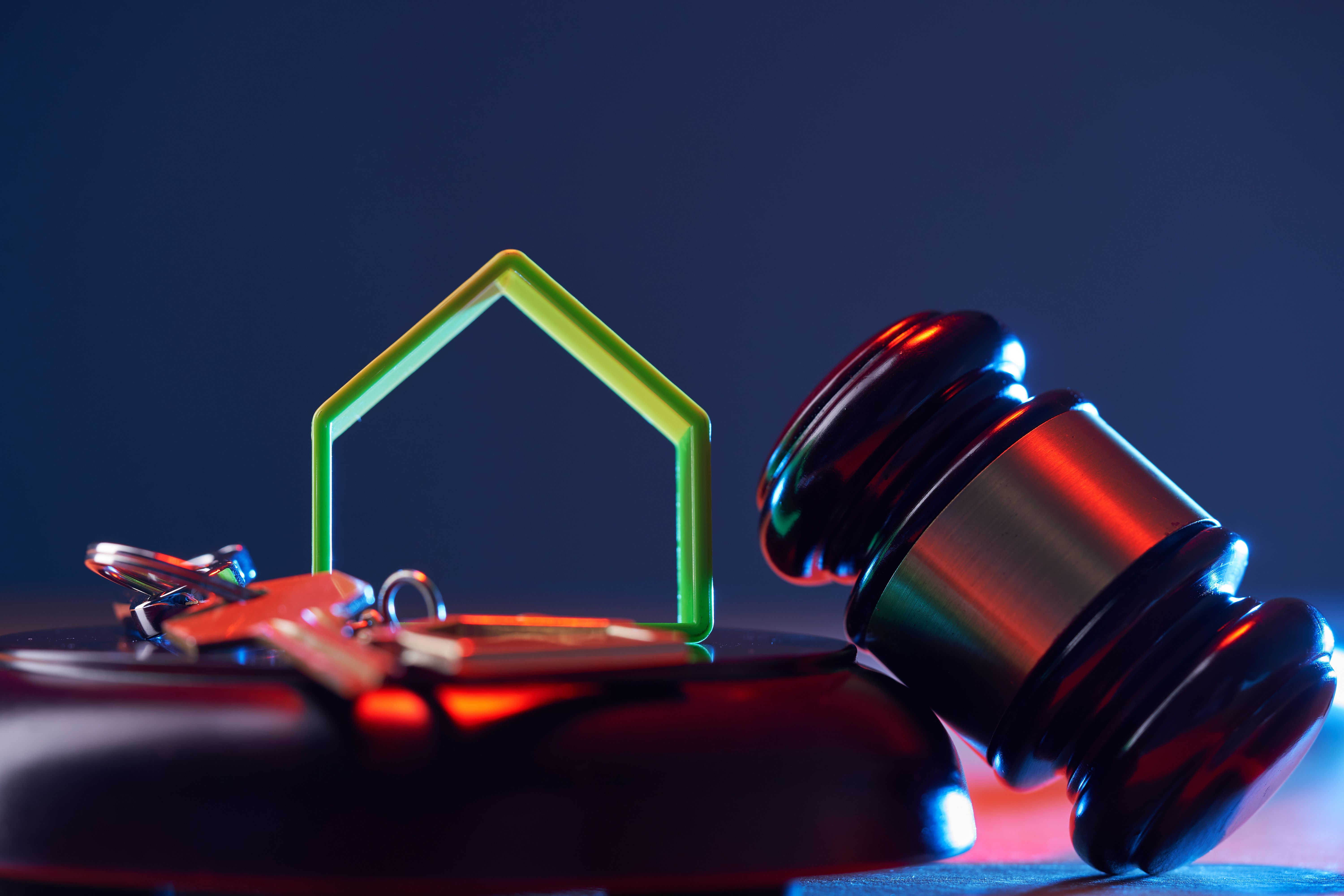 What a Landlord Cannot Do in Oregon: Legal Rules