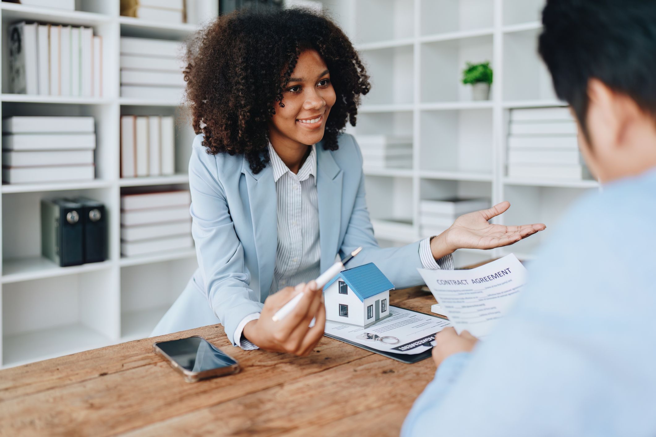 How Landlords Lower Tenant Turnover Rates and Maximize Profit