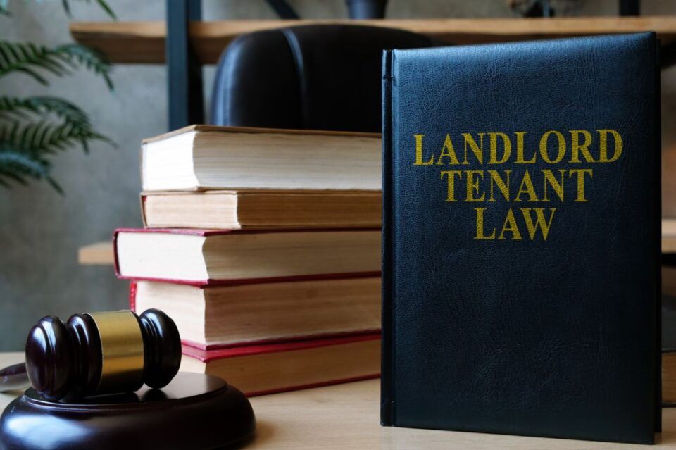 Illinois Landlord Tenant Rental Laws & Rights for 2026