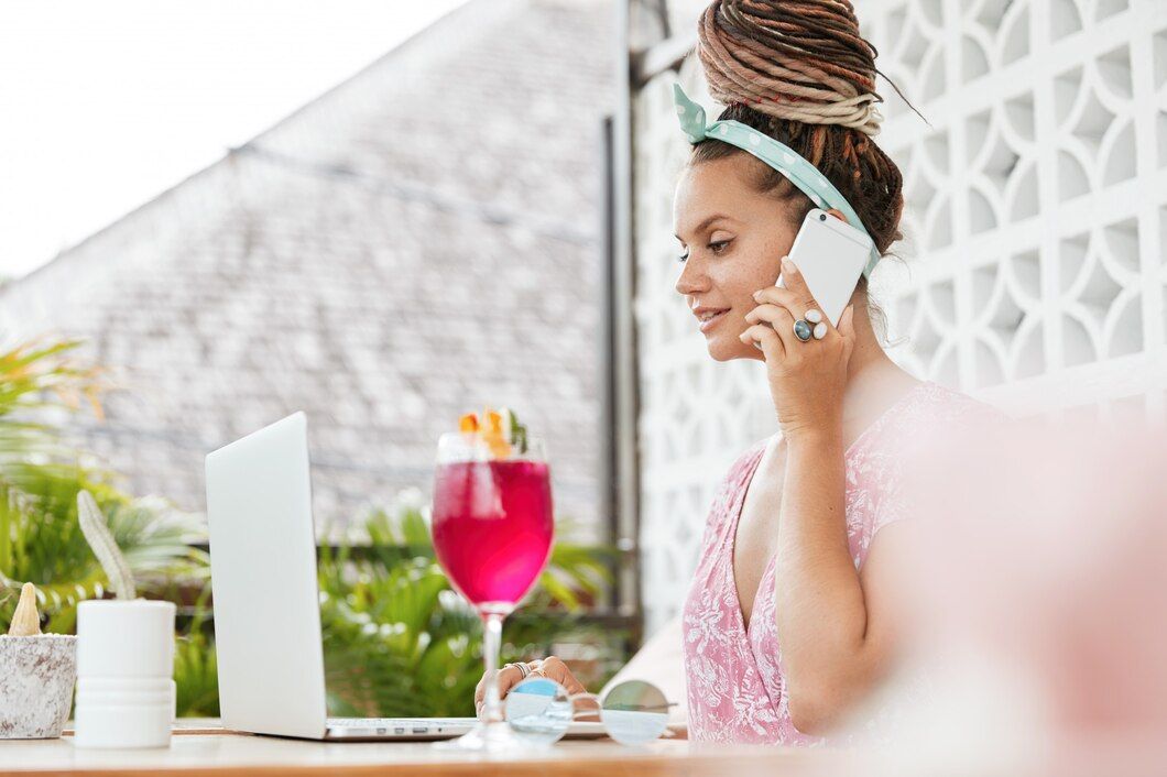 How To Blend Your Work and Social Life as a Professional