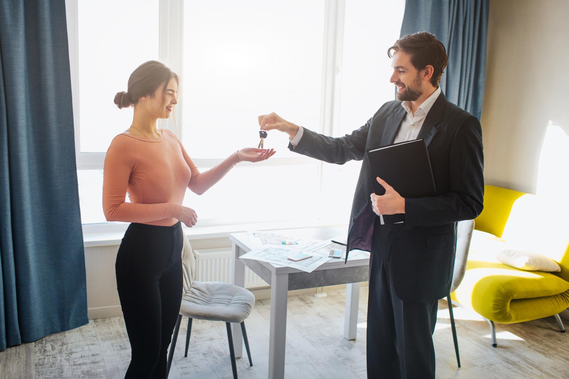 How Renting Technology Helps You Fill Vacancies Faster