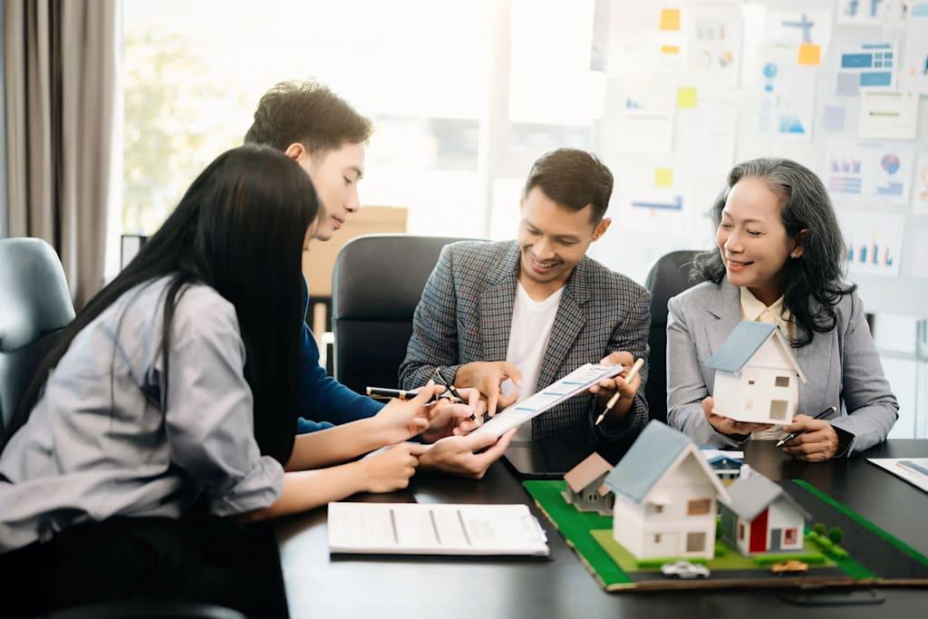 How Platuni Bridges the Gap Between Landlords and Institutions