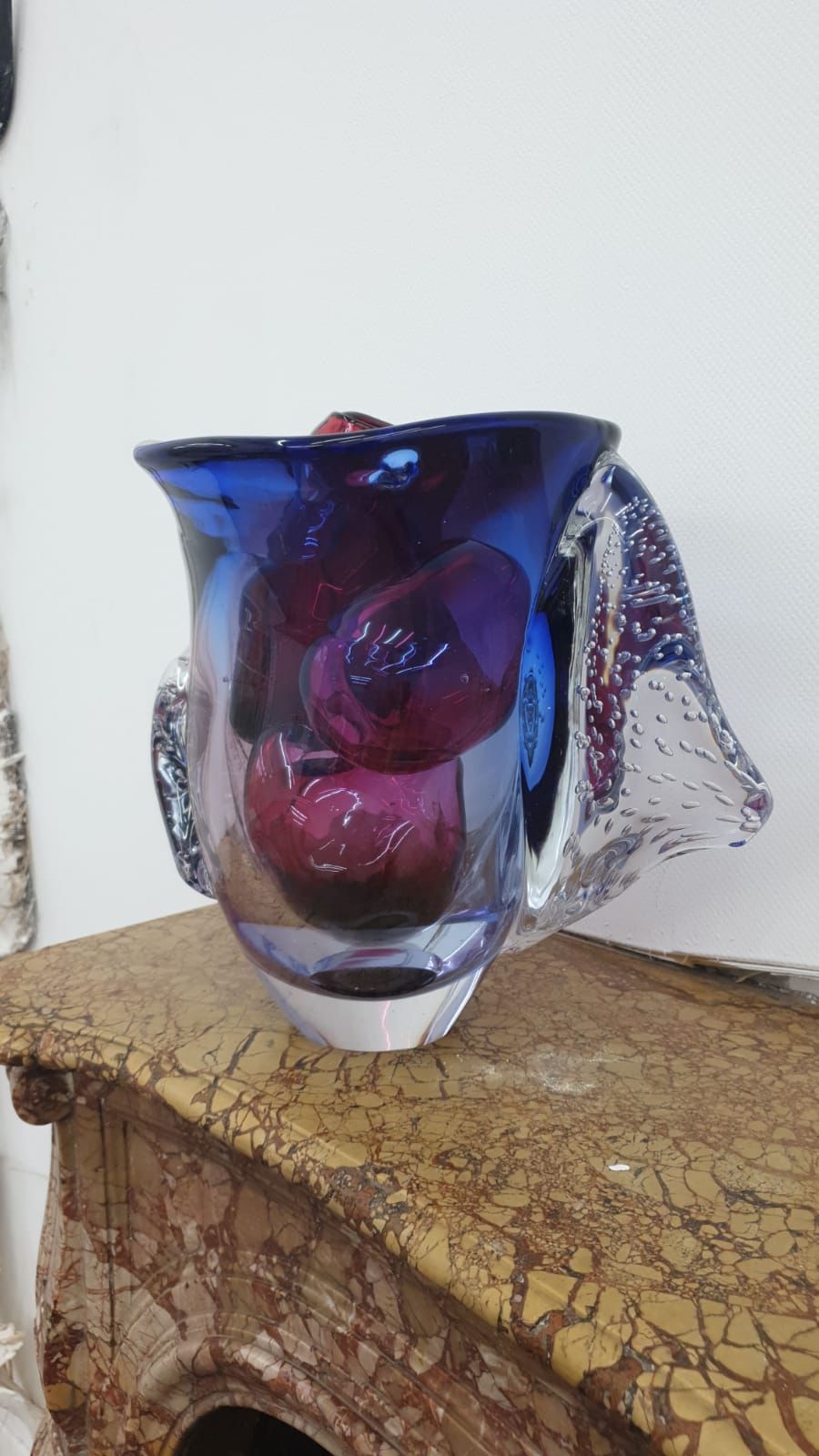 Buried in the moon, 2019