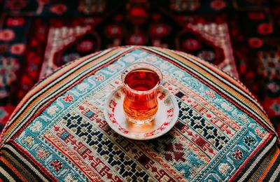 چرا هویت دوگانه یک مزیت است نه یک ضعف