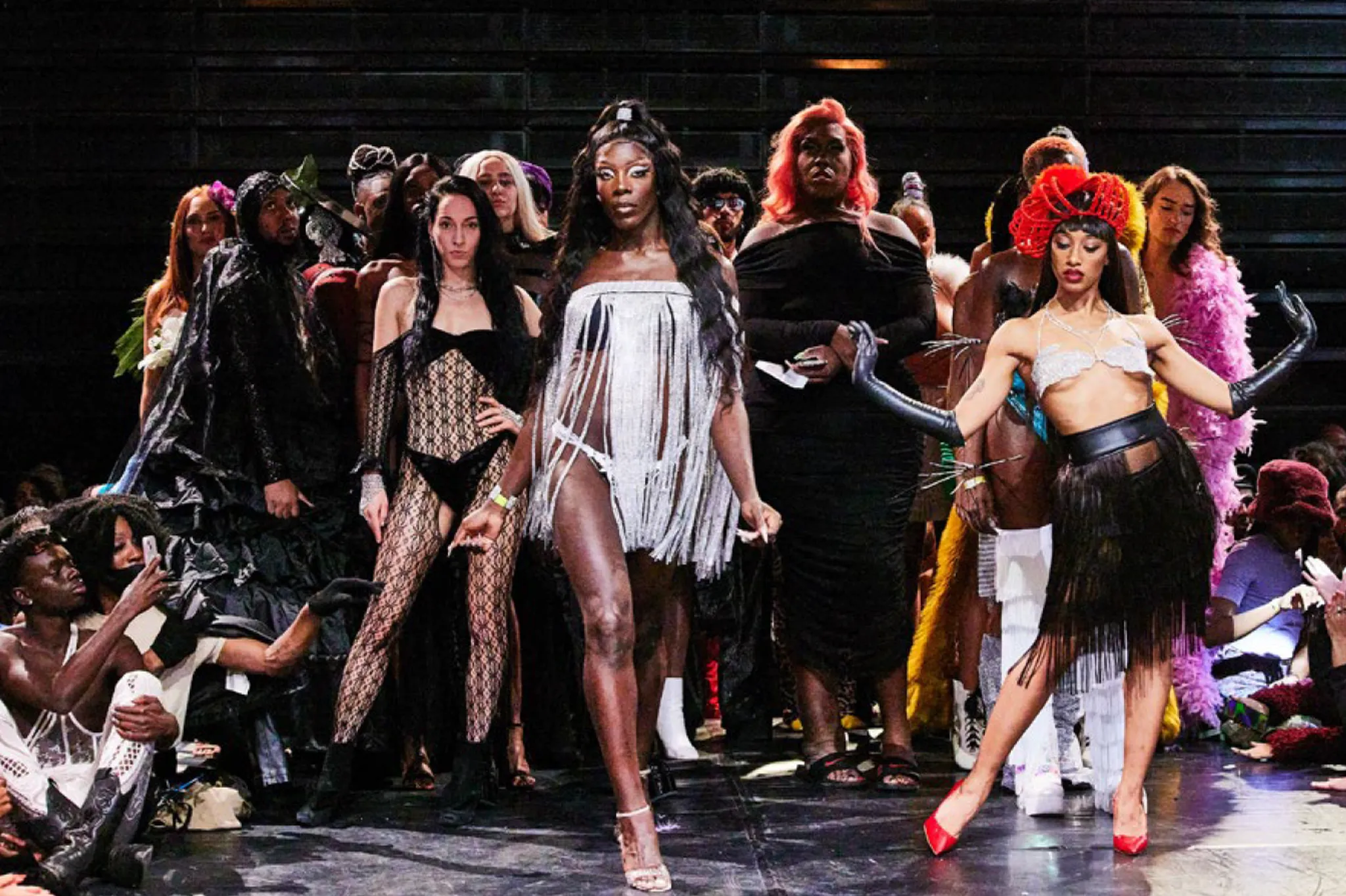 Ball Voguing - The Red & Black Ball