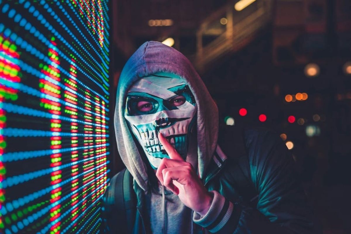 Internet e Privacidade nos e-mails. Foto de Max Bender