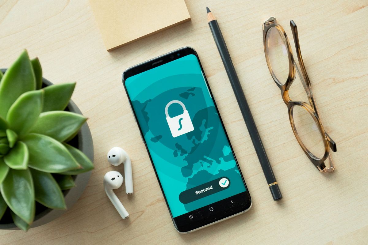Política de Privacidade Suitebras.com. Dedicada a usuários brasileiros e seus direitos de privacidade.