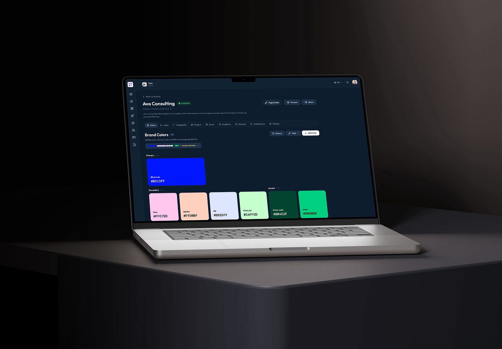 Stipl laptop som viser fargepalett