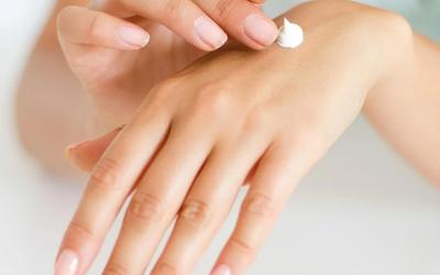 From Dull to Dazzling: Get Your Skin Glowing for the Social Season