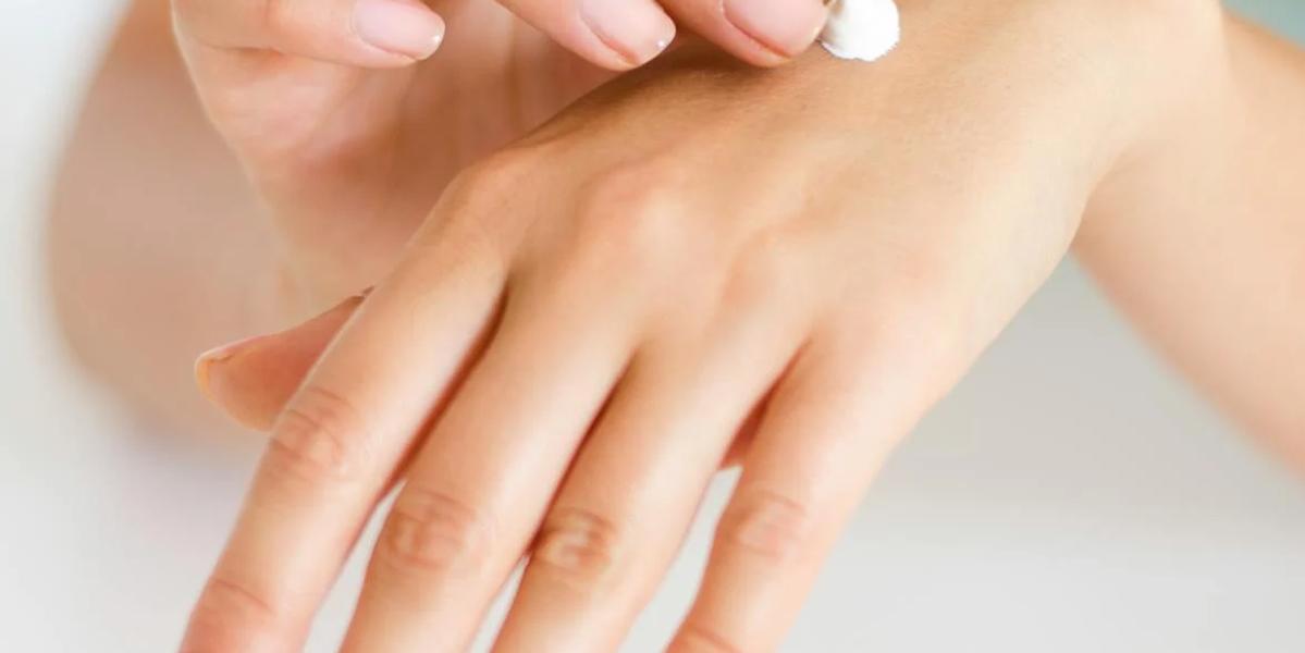 From Dull to Dazzling: Get Your Skin Glowing for the Social Season