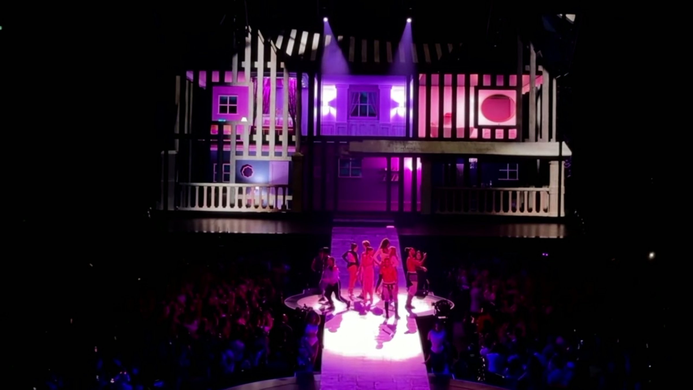 Ariana Grande - Eternal Sunshine Tour 2026, image 4