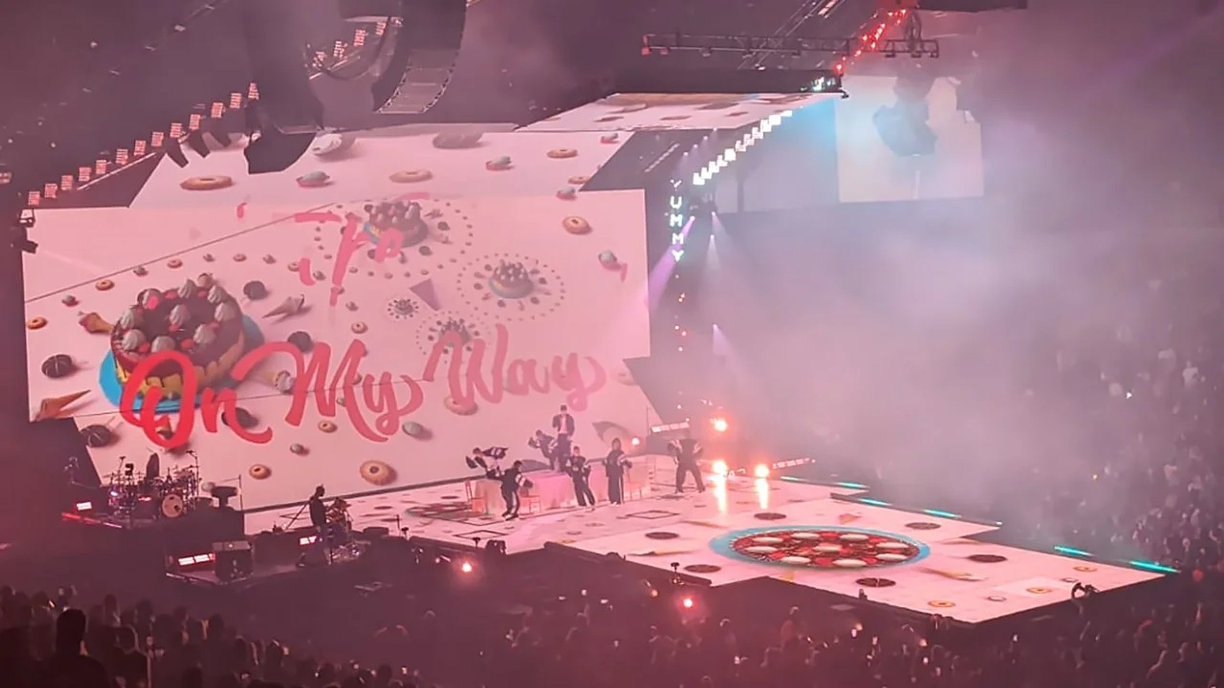 Justin Bieber: Justice Tour, image 1