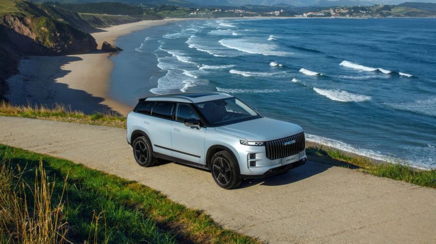 OMODA & JAECOO UK takes record sales for Super Hybrid SUVs
