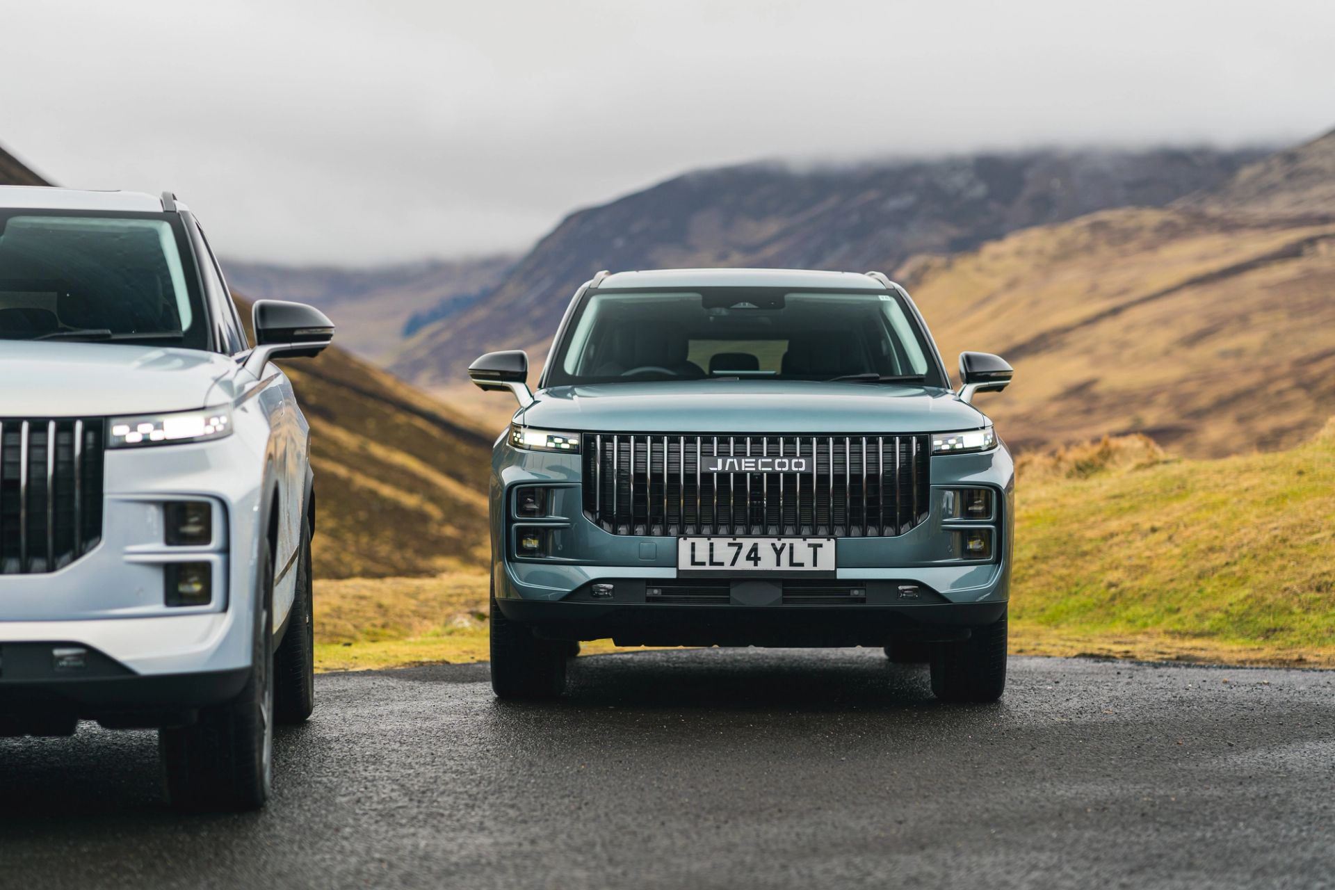 JAECOO 7 SHS in the Scottish countryside
