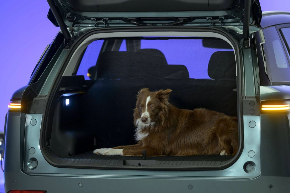 JAECOO 5 480-litre boot space
